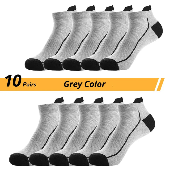 Men's fashion sports socks. 10 pairs of breathable bamboo with anti-slip soles.