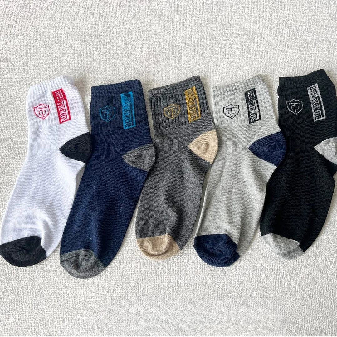 Versatile men's socks: 10 pairs breathable, anti-slip, odor-resistant bamboo sports socks.