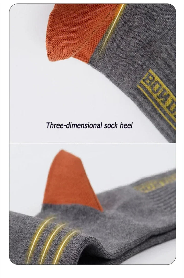 Athletic men's socks: 10 pairs of breathable bamboo with anti-slip grip. Foot comfort.