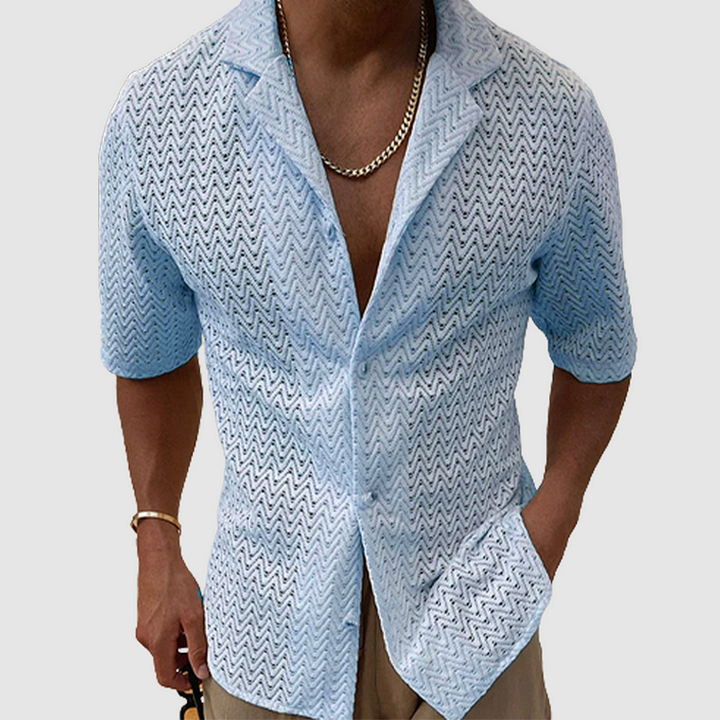 Derek men's relaxed fit, open-weave shirt. Breathable short sleeve casual top perfect for summer leisure.