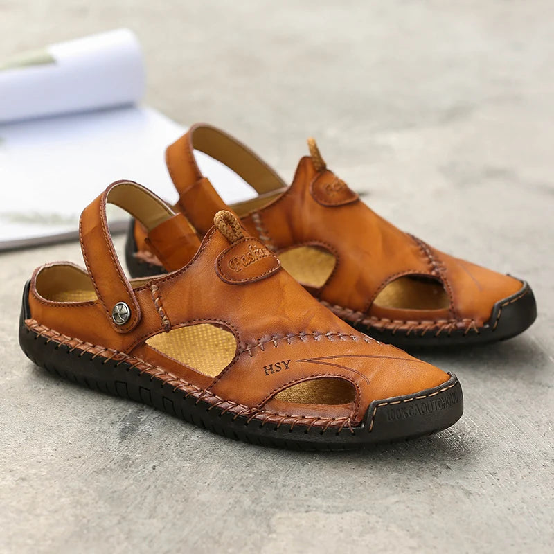 Breathable closed-toe men's sandals, non-slip sole for secure outdoor adventures.