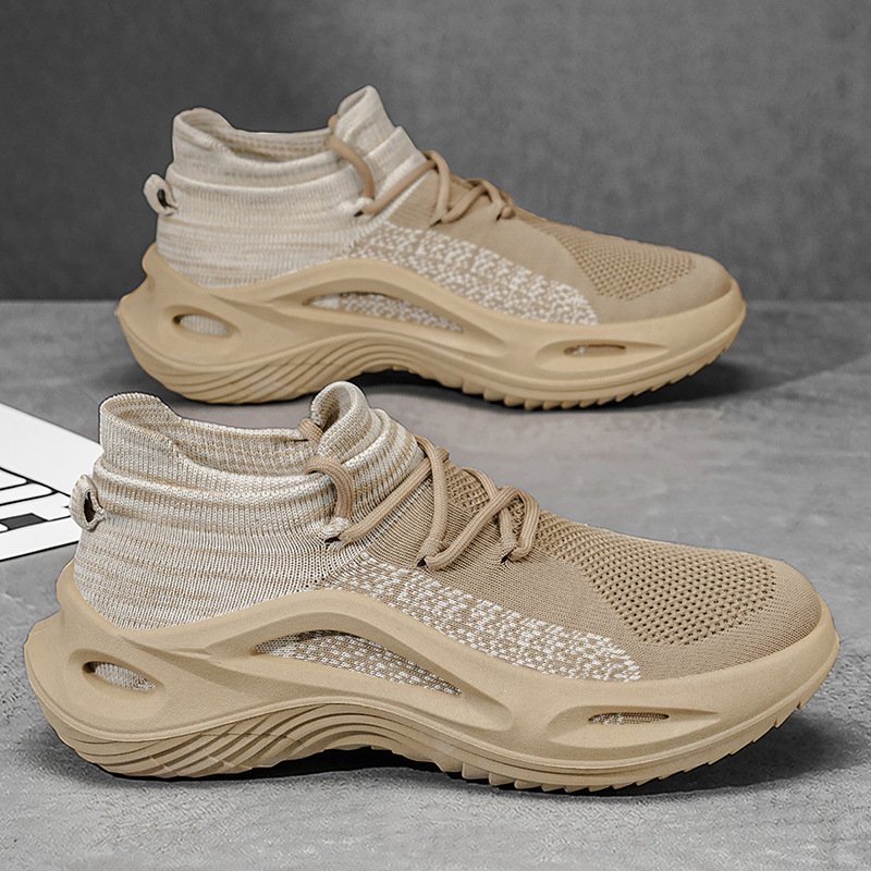 Men's performance street shoes, breathable mesh & cushioned sole for ultimate comfort.