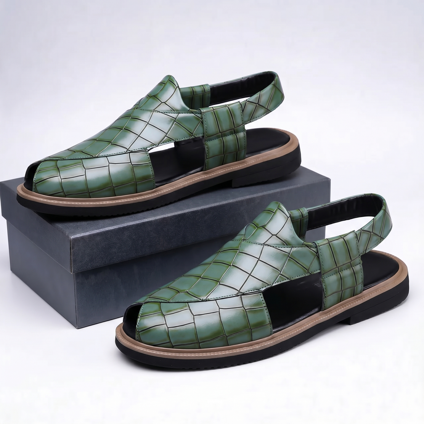 Stylish & durable men's Brenton summer shoes, great for outdoor adventures & comfort.