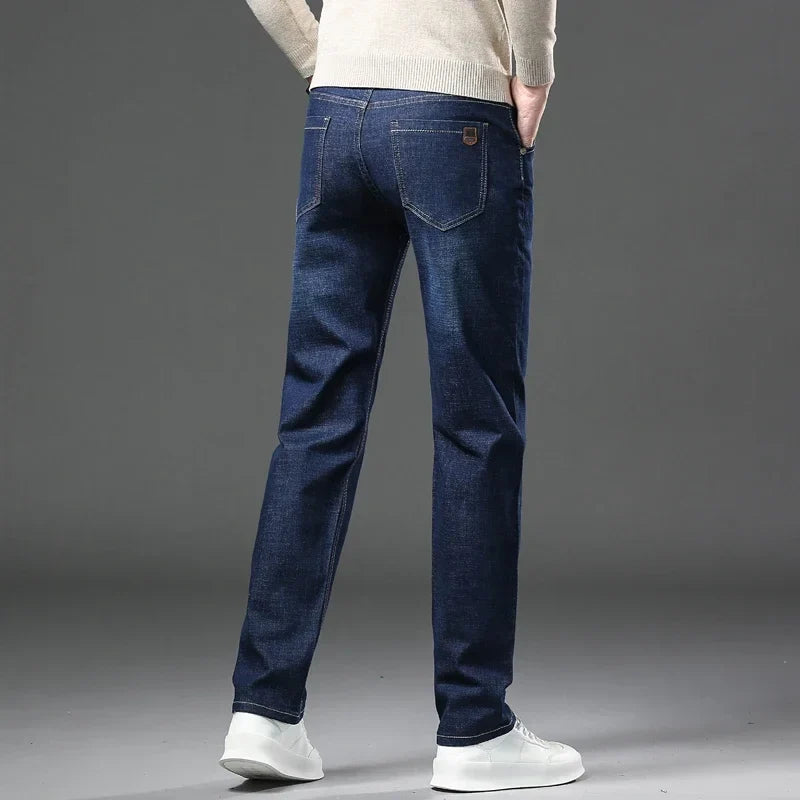 Men's Cadence stretch denim jeans, classic casual pants for versatile men's fashion.