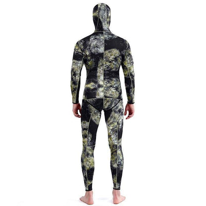 High-performance men's camouflage neoprene diving suit for outdoor adventure