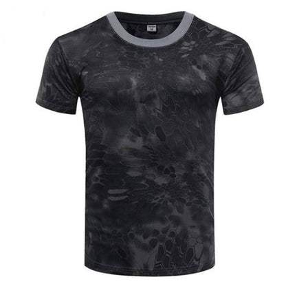 Comfortable men's camouflage quick-dry t-shirt, O-neck, suitable for hiking and tactical use.