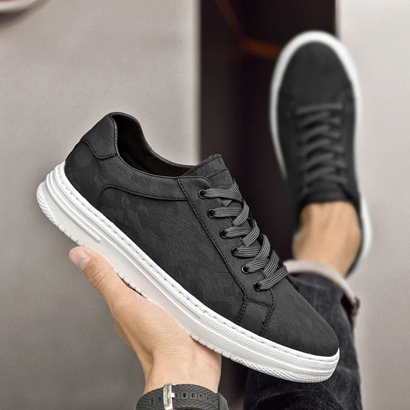 Stylish beige Men's Canyon Everyday Sneakers, perfect for everyday casual wear.