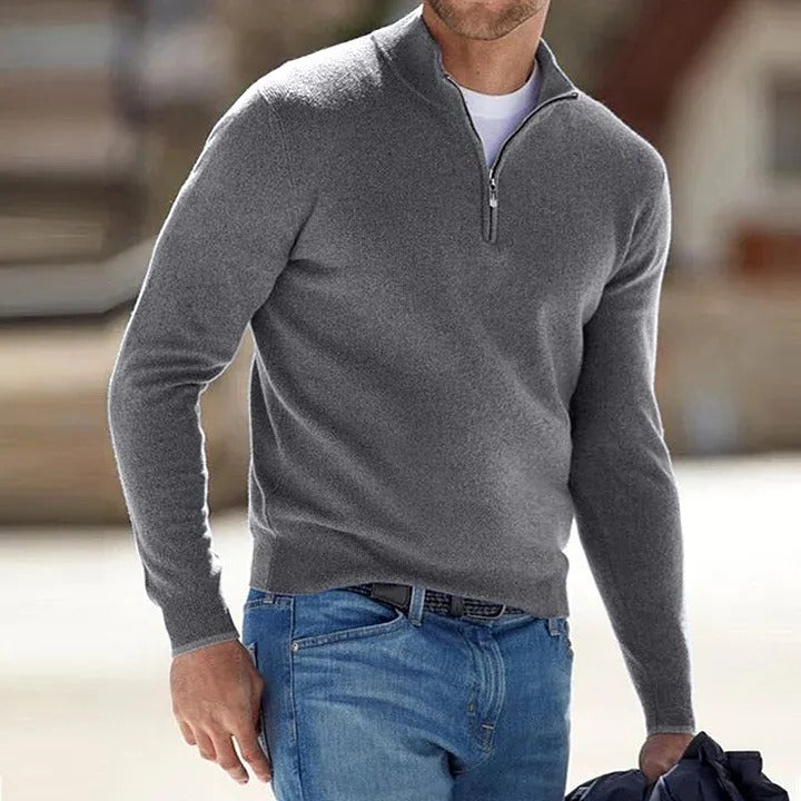 Soft men's cashmere basic sweater with zipper closure, ideal for comfortable everyday wear.