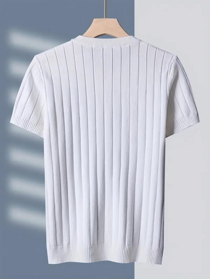 Back view of a men's breathable ribbed shirt, showcasing its comfortable fit. Essential short sleeve everyday tee.