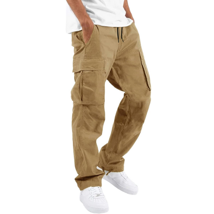 Casual men's joggers, loose fit, offering ultimate comfort & modern style. Essential everyday pants for men.