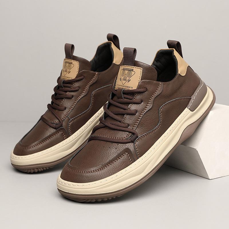 Men's stylish comfort sneakers, premium casual footwear for versatile everyday use.