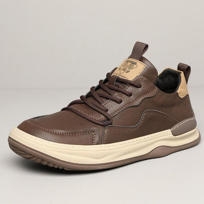 Modern men's casual comfort shoes, ideal for stylish walking & everyday wear.