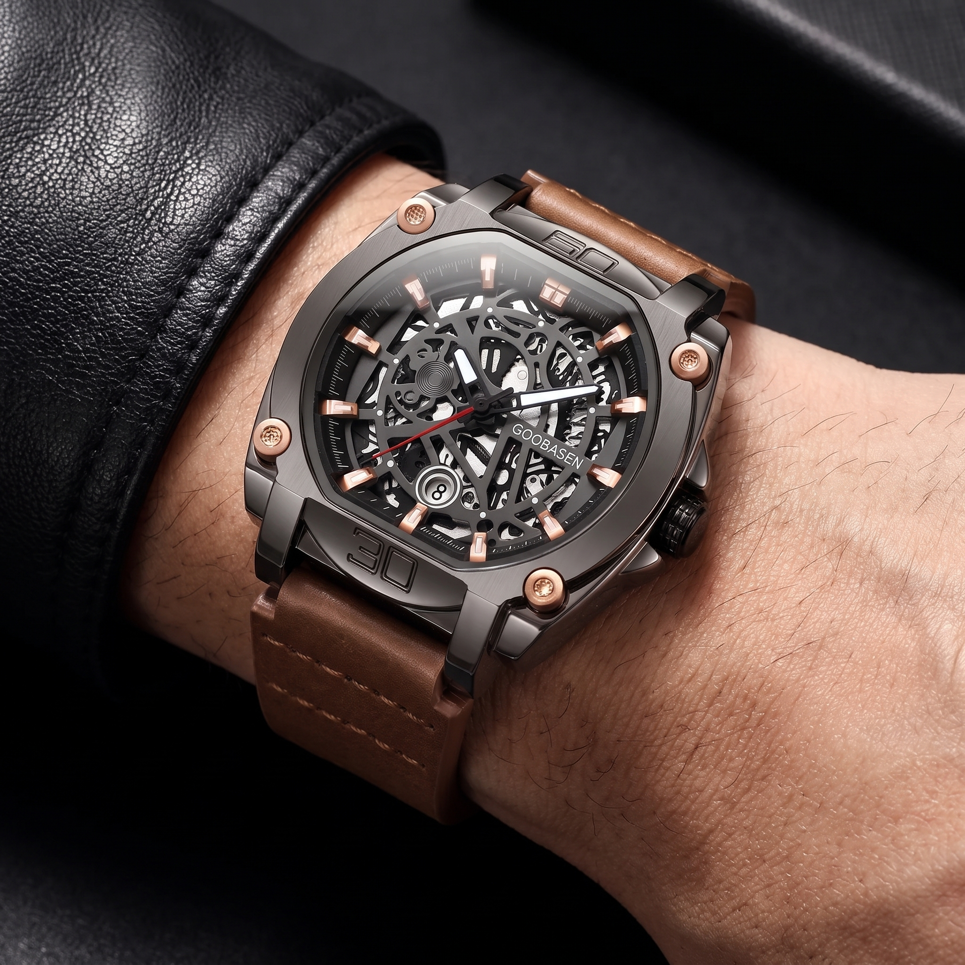 Men's casual quartz watch with a brown leather strap, silver alloy case, and date display for everyday wear.