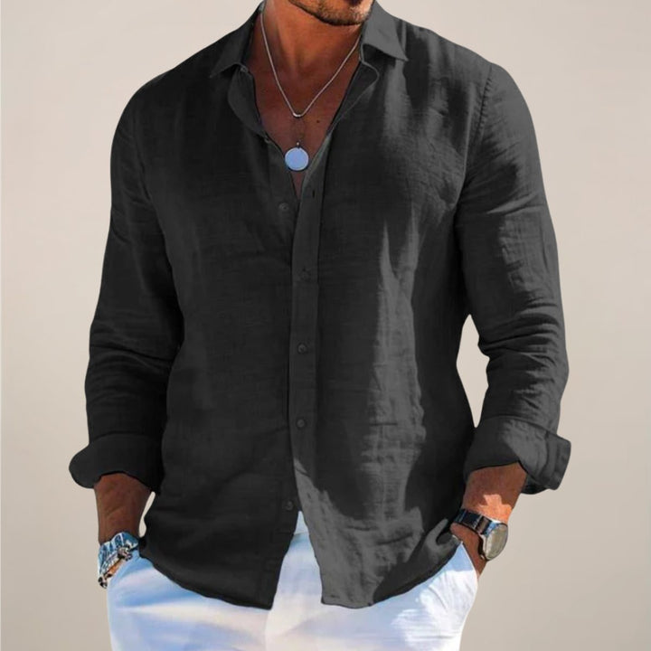 Versatile men's casual long sleeve button shirt, great for daily comfort and fashion.