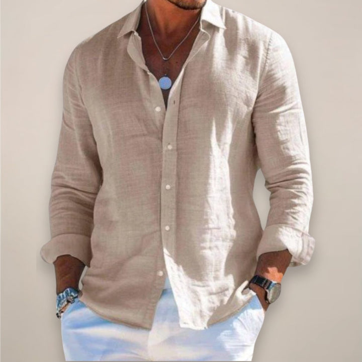 Everyday comfort men's relaxed fit button shirt, a breathable long sleeve top for resort wear.