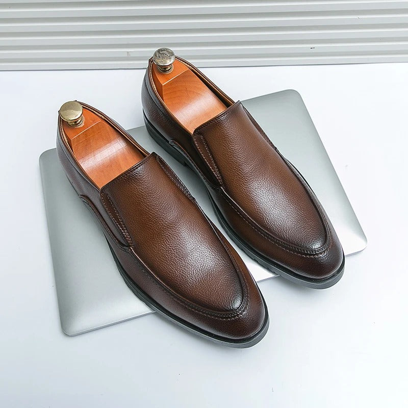 Comfortable and stylish men's casual slip-on loafers, great for everyday men's footwear.
