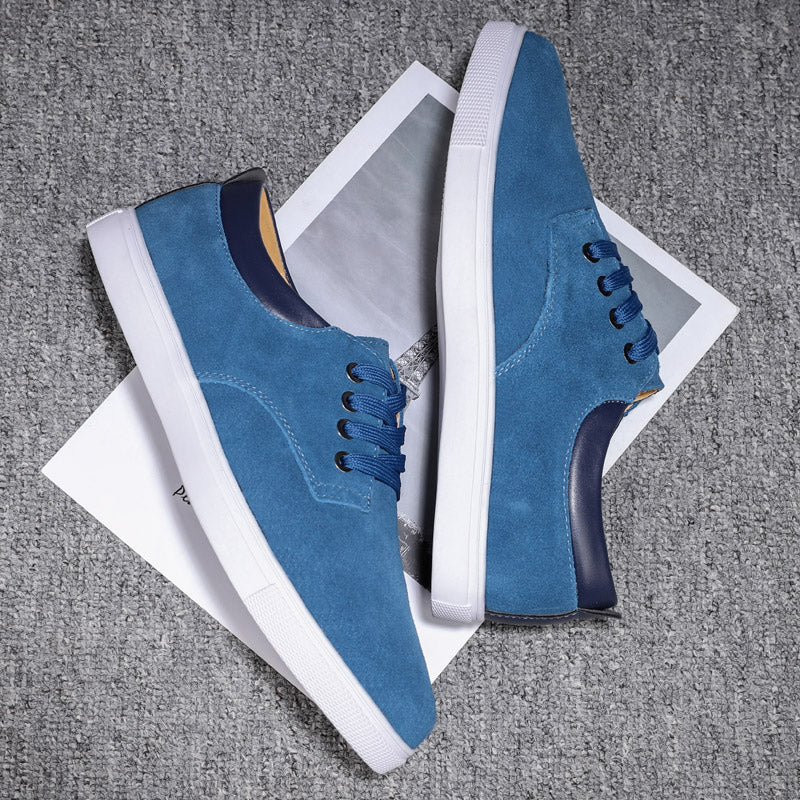 Men's Casual Sneakers: All-Day Comfort & Enduring Style. Durable men's footwear for versatile everyday wear.