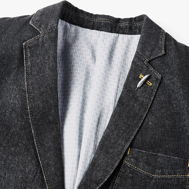Stylish men's tailored jacket in a rustic fabric, ideal for versatile casual outerwear and modern men's fashion.