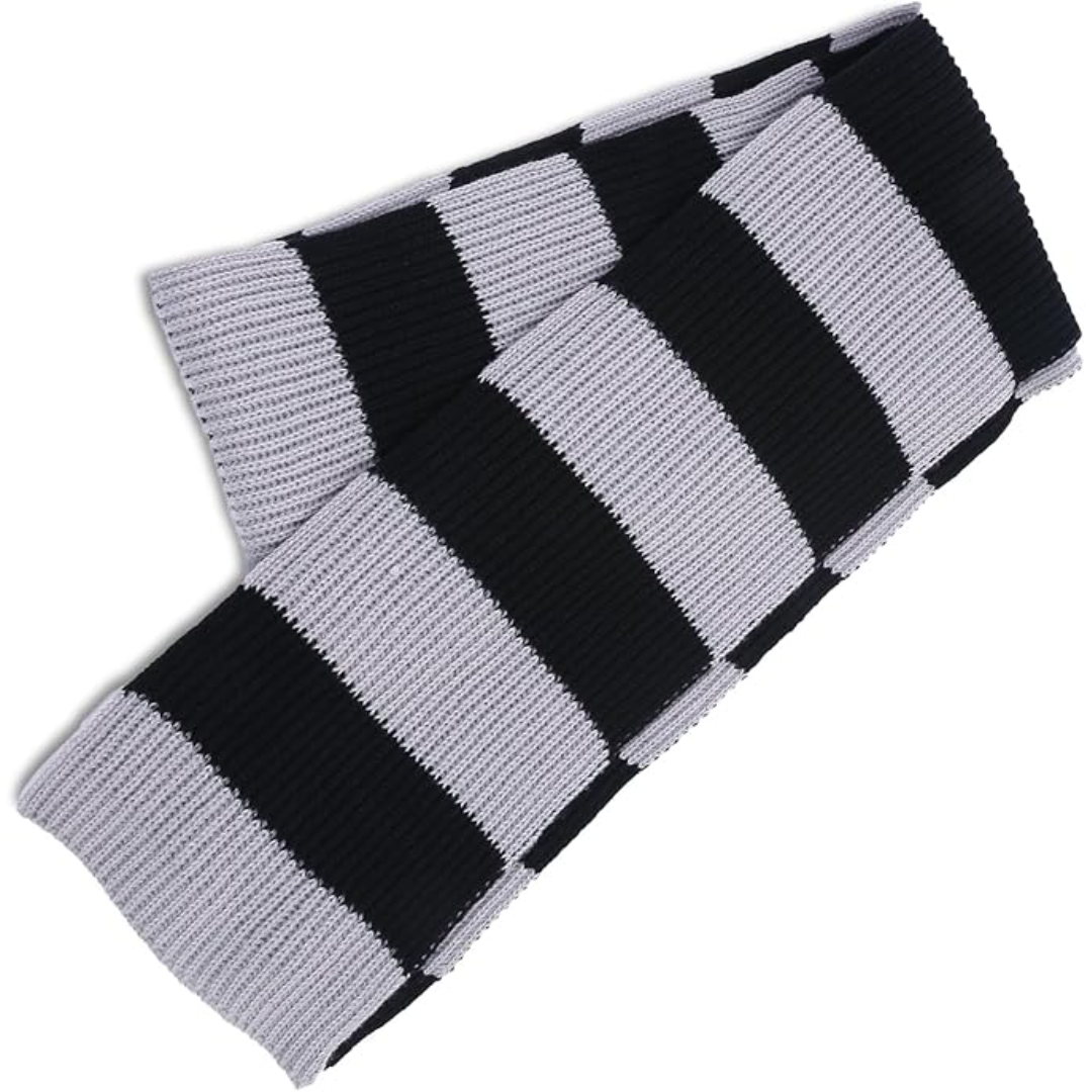 Men's chunky knit striped scarf, a warm winter accessory for cold weather.