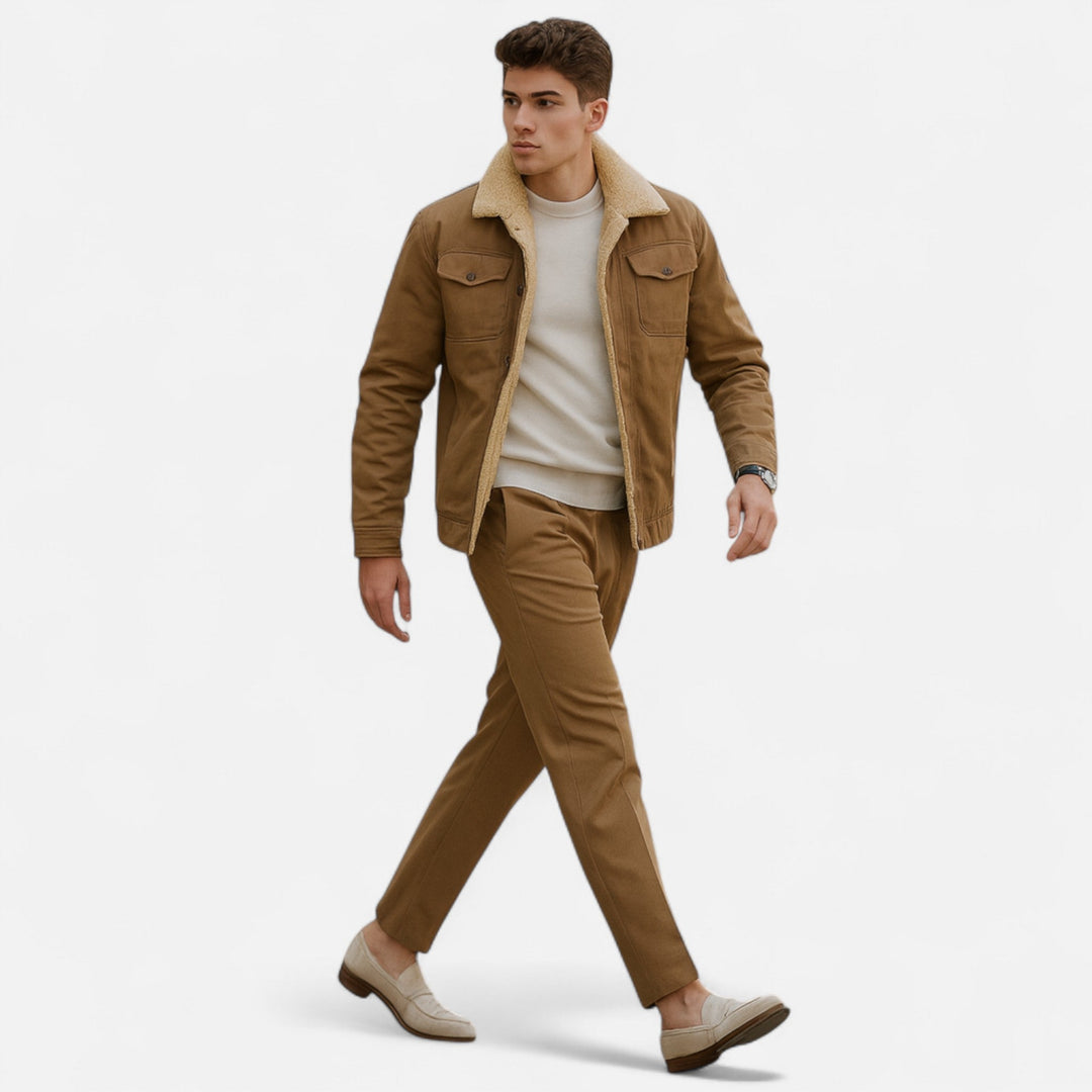 Stylish men's aviator bomber jacket with sherpa collar, a must-have warm winter casual outerwear.