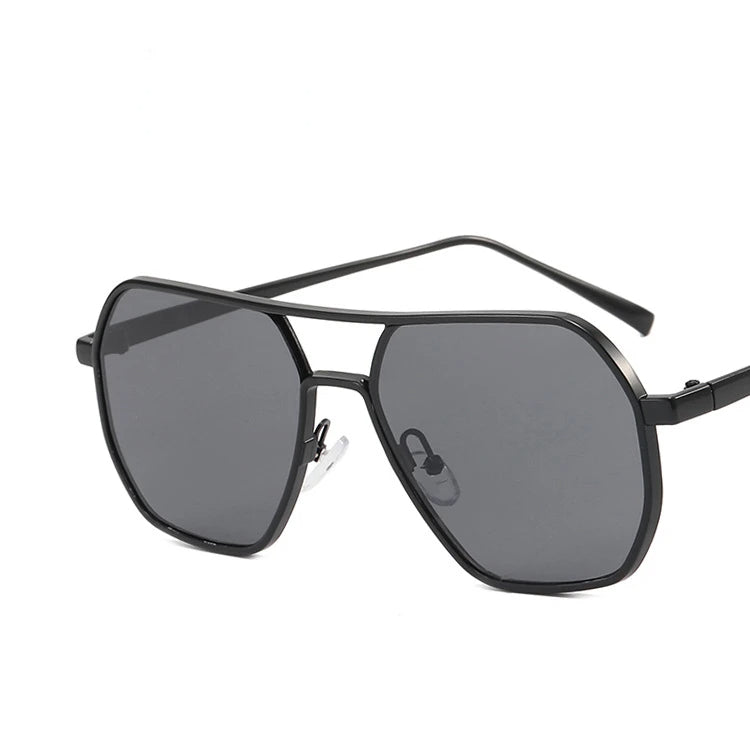 Elite men's aviator sunglasses with a modern stainless steel frame & UV400 lenses. Perfect for any outdoor look.