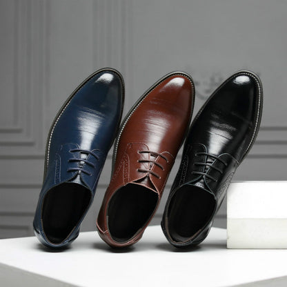 High-shine finish on men's black leather Oxford dress shoes, perfect for elegant formal events.