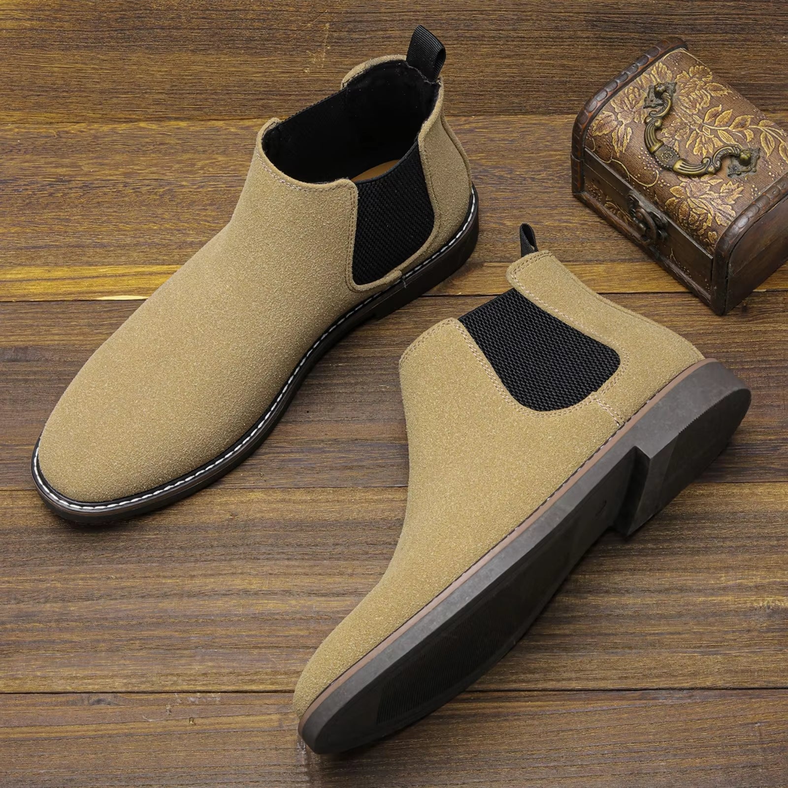 Versatile men's ankle boots, Chelsea style, adaptable for both casual and dressy occasions.