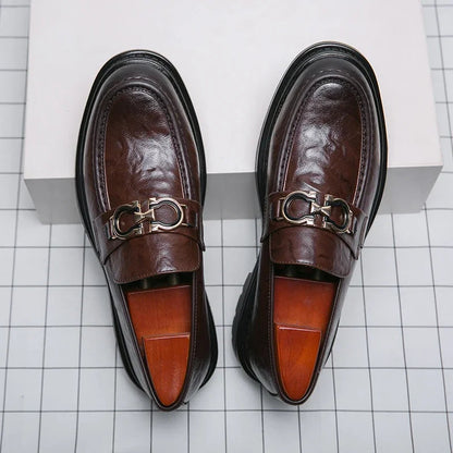 Classic men's comfortable slip-on loafers, perfect for all-day wear.