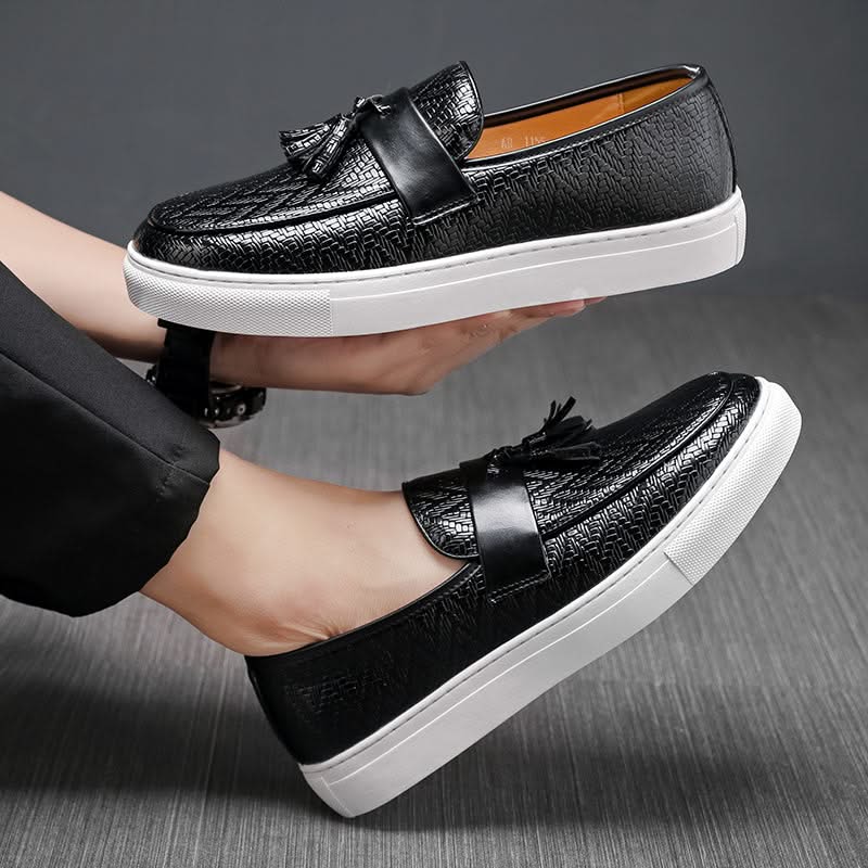 Premium men's tassel loafers. Durable slip-on shoes offering comfort & style for office or casual wear.