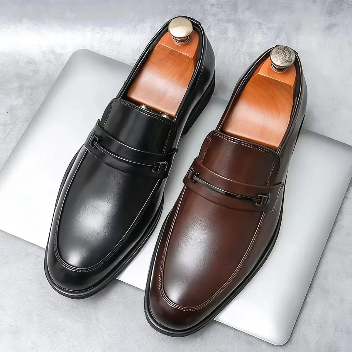 Versatile men's classic slip-on loafers, available in brown and black for effortless style.