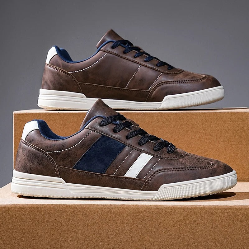 Comfortable gray men's casual shoes, perfect for everyday wear. Stylish low-profile athletic casual sneakers.
