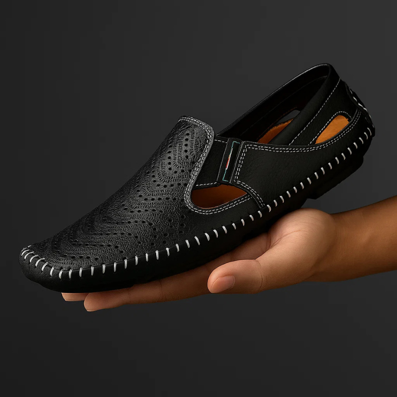 Men's adjustable strap sandals, excellent for summer outdoor activities, walking, and casual everyday use.