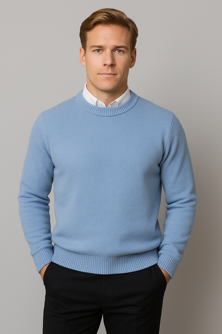 Comfortable men's long sleeve crewneck sweater, perfect for everyday casual style and elegant wear.