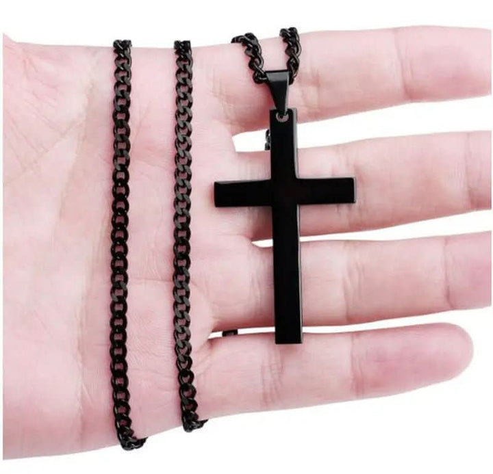 Spiritual men's cross pendant necklace, a classic and thoughtful gift for him, suitable for daily wear and special occasions.