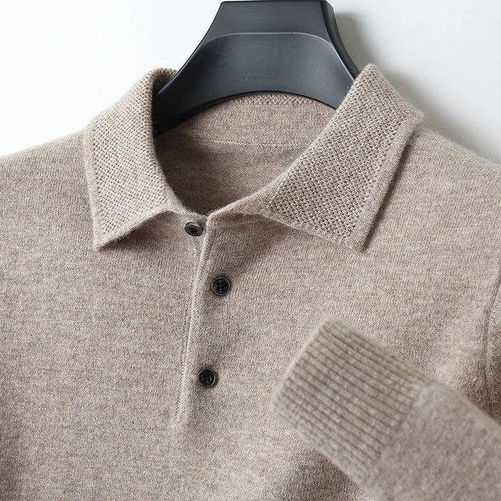 Stylish men's fashion cardigan, perfect for a smart casual and layered look.