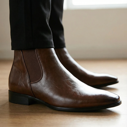 Comfortable men's slip-on Chelsea boots made from premium full-grain leather, perfect for daily wear.