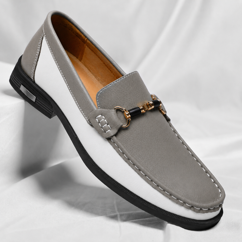 Stylish men's classic Italian loafers, versatile for formal or casual outfits. Slip-on comfort.