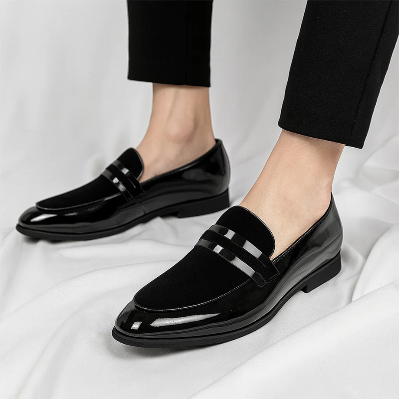 Men's classic Italian penny loafers: comfortable, elegant slip-on shoes for sophisticated formal & casual style.