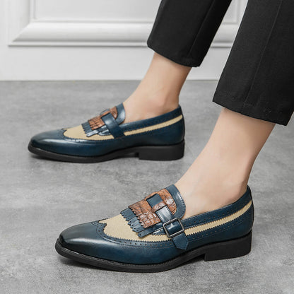 Timeless men's brogue loafers with fringe, a key piece for any classic fashion wardrobe.
