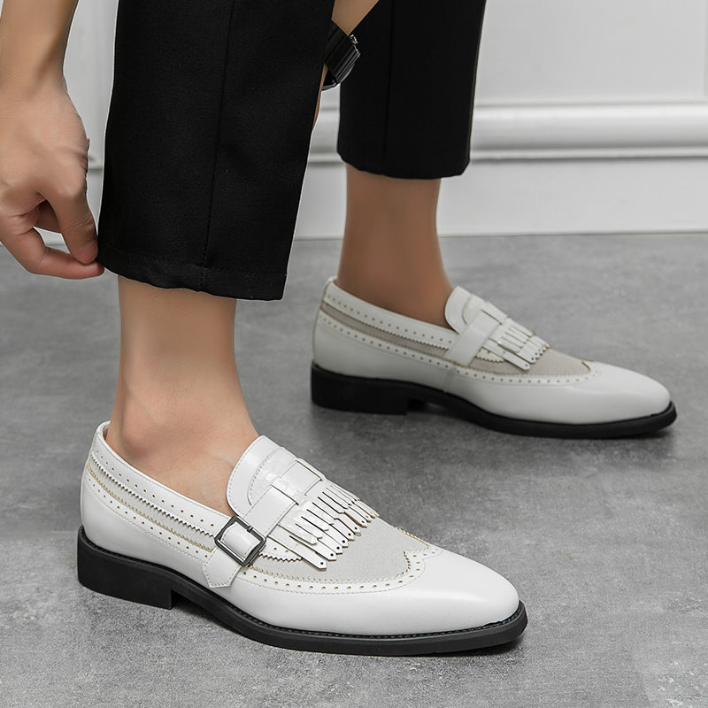 Comfortable yet chic men's slip-on brogue loafers, adorned with a classic fringe.