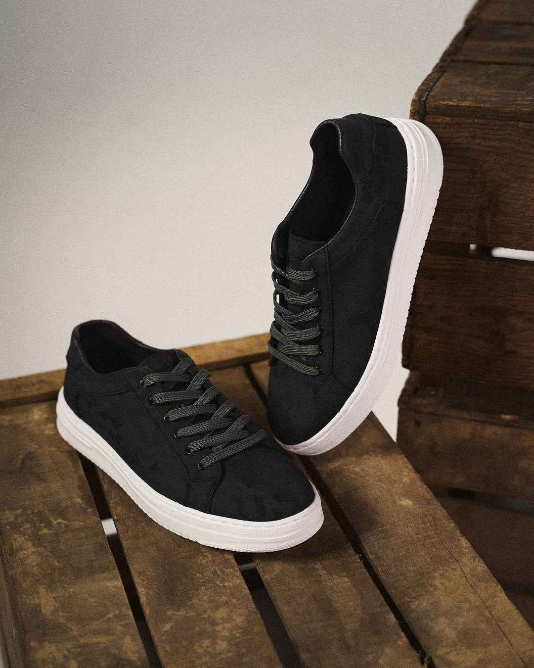 Sand men's classic leather sneakers. Comfortable, versatile leather shoes for casual everyday style.