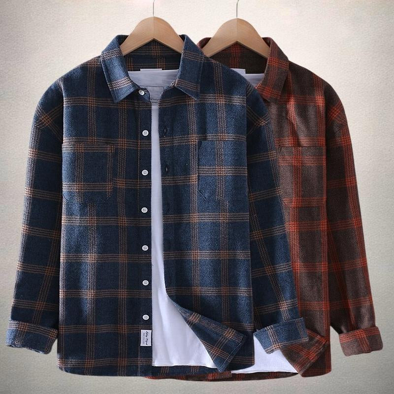 Versatile men's classic button-up shirt with a stylish plaid pattern, ideal for long-sleeve casual everyday wear.