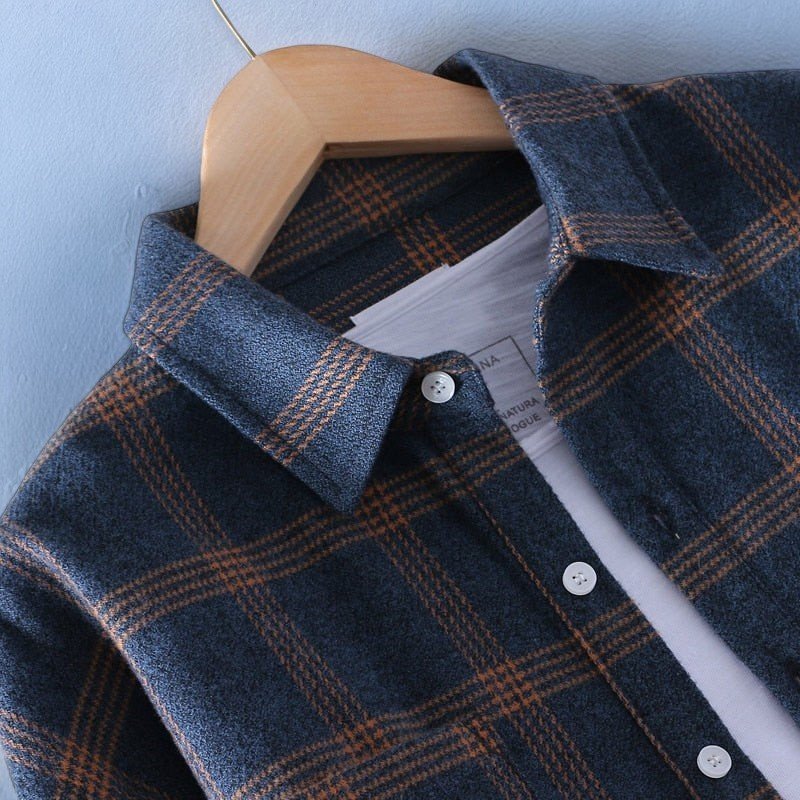 Classic men's long-sleeve plaid shirt, button-up design, offering stylish versatility for modern men's fashion.