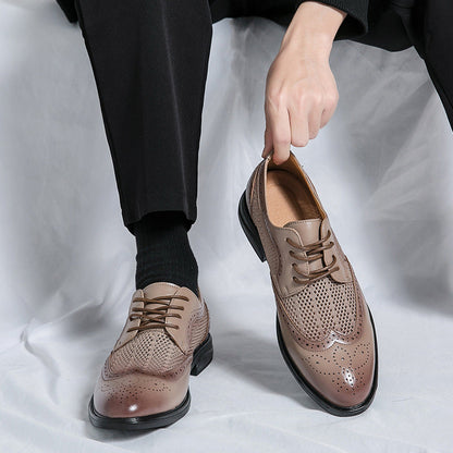 Versatile men's classic Oxford dress shoes. Ideal formal or business casual footwear, breathable & comfortable.