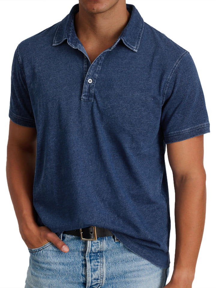 Refined men's classic polo shirt, relaxed fit with button placket. Stylish and comfortable for any occasion.