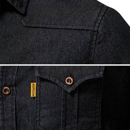 High-quality men's classic long-sleeve button-down shirt, suitable for work, everyday wear, and smart casual events.