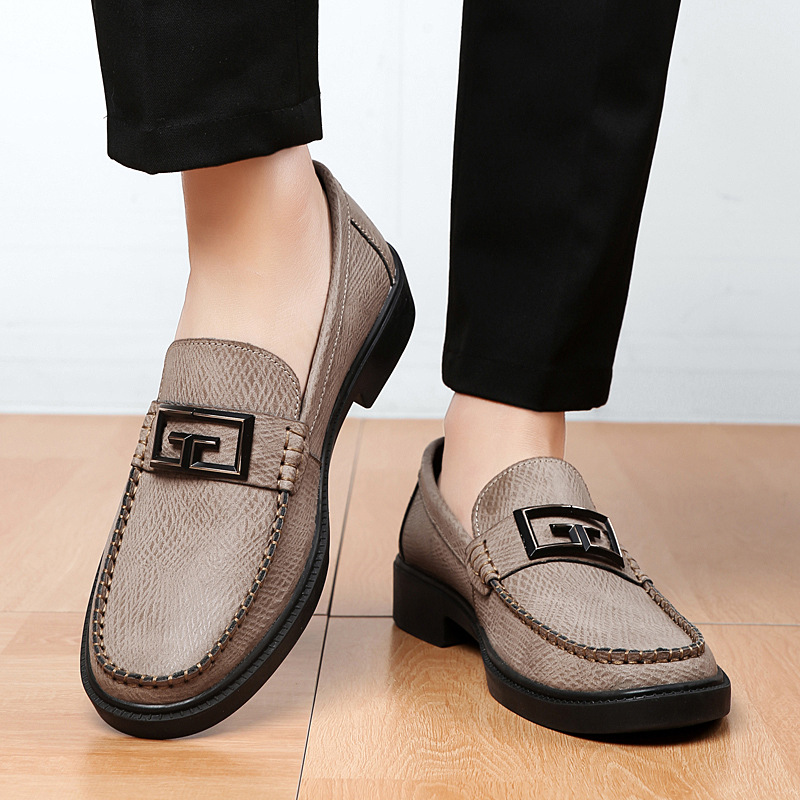 Men's everyday wear loafers, black slip-on style providing comfort and a timeless look.