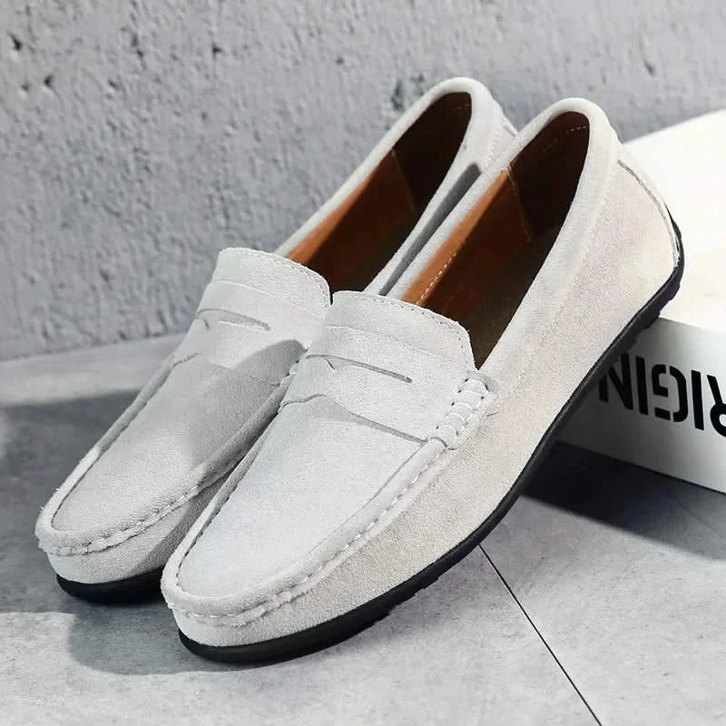 All-season men's classic slip-on loafers, providing comfort and sophisticated style year-round.