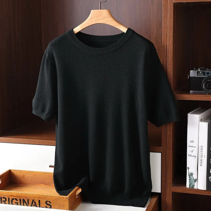 Comfortable men's short sleeve O-neck top, soft fabric texture. Ideal for casual style & daily fashion.