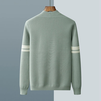 Stylish men's classic striped cardigan, open, perfect for versatile casual layering & fashion.